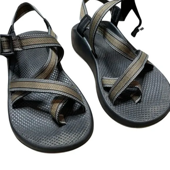 CHACO Men's Z2 Classic Metal Sandals Size 10