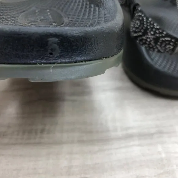 Chaco Sandals Kids Youth 5 Black Strappy Outdoor Waterproof Shoes