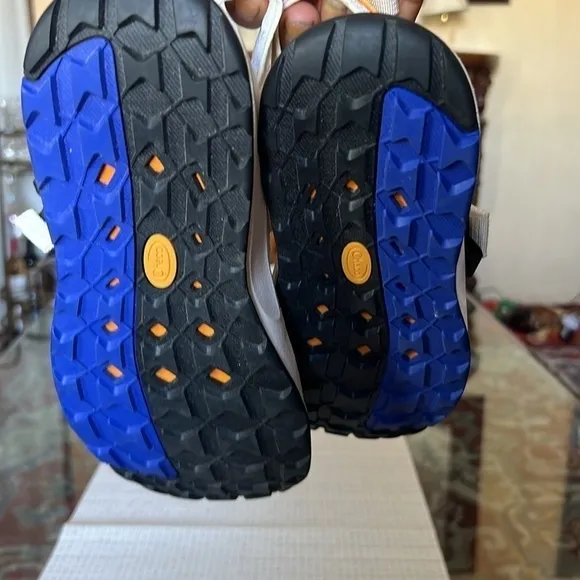 Chaco Women’s Odyssey Hiking Shoes Sandals 42EUR / 9US men’s, waterproof