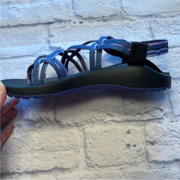 Chaco Women’s Z Cloud X2 Purple/Blue Classic Sport Sandals Size 9 Like New