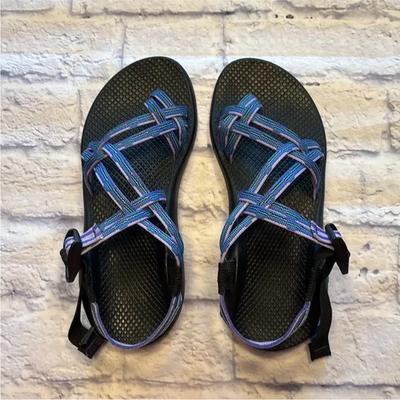 Chaco Women’s Z Cloud X2 Purple/Blue Classic Sport Sandals Size 9 Like New