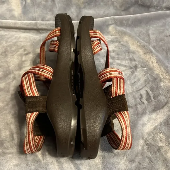 Chaco Women’s ZX/2 Classic Striped Sandals