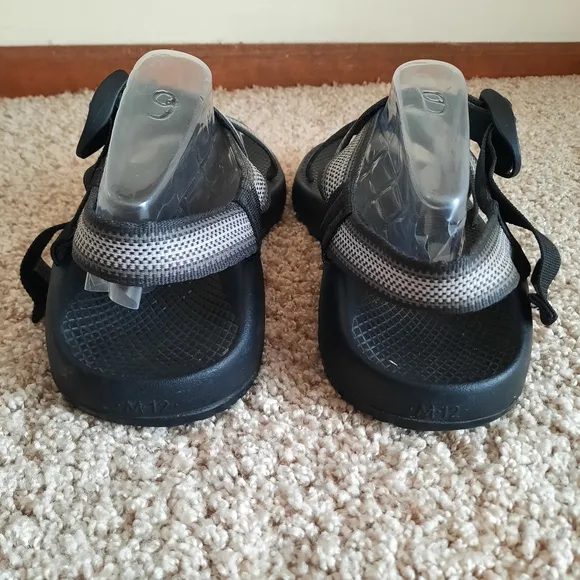 Chaco Z1 Adjustable Wide Strap Classic Sandals Split Gray Vibram Hiking Sandals
