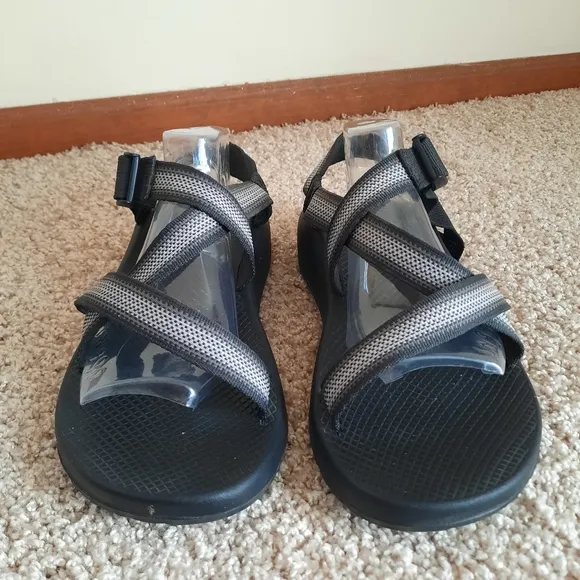 Chaco Z1 Adjustable Wide Strap Classic Sandals Split Gray Vibram Hiking Sandals