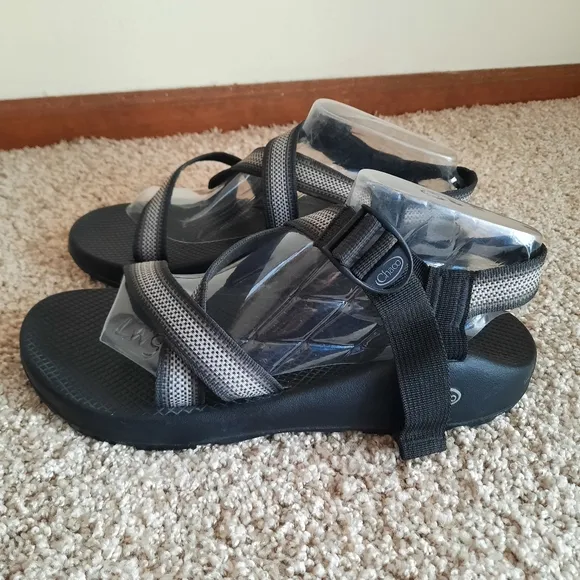 Chaco Z1 Adjustable Wide Strap Classic Sandals Split Gray Vibram Hiking Sandals