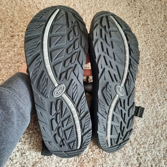 Chaco Z1 Adjustable Wide Strap Classic Sandals Split Gray Vibram Hiking Sandals