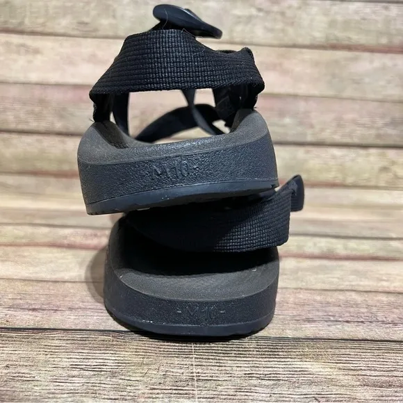 Chaco Z1 Classic Black Sandals