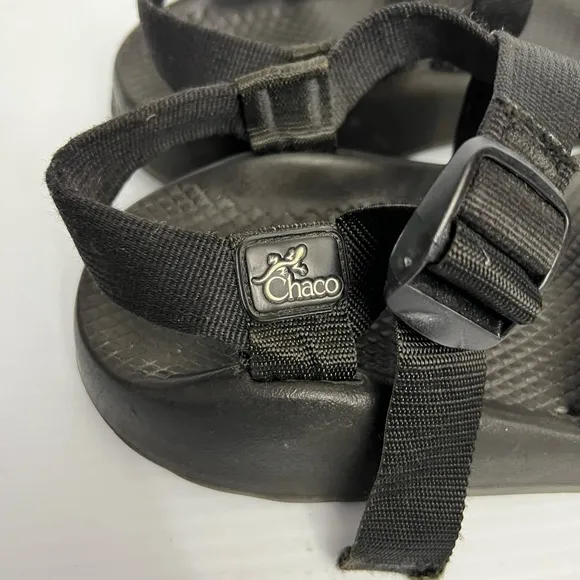 Chaco Z/1 classic Vibram Men's Black Sandals 7M