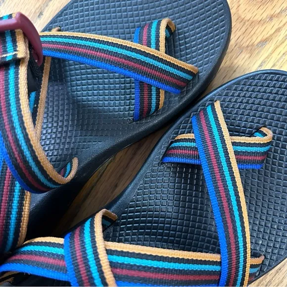Chaco Z/2 Classic Sandal in Scoop Nugget Size 10