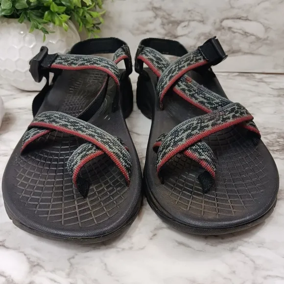 CHACO Zvolv Classic Strappy Open Toe Hiking Outdoor Sandal Black Men's 8