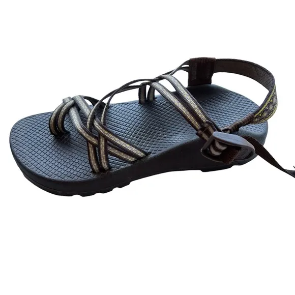 Chaco ZX/2 Classic Z toe Loop Sandals size 8