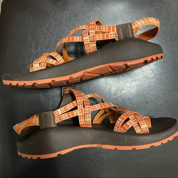Chaco ZX2 Patched Amber Classic Sandals Womens 8