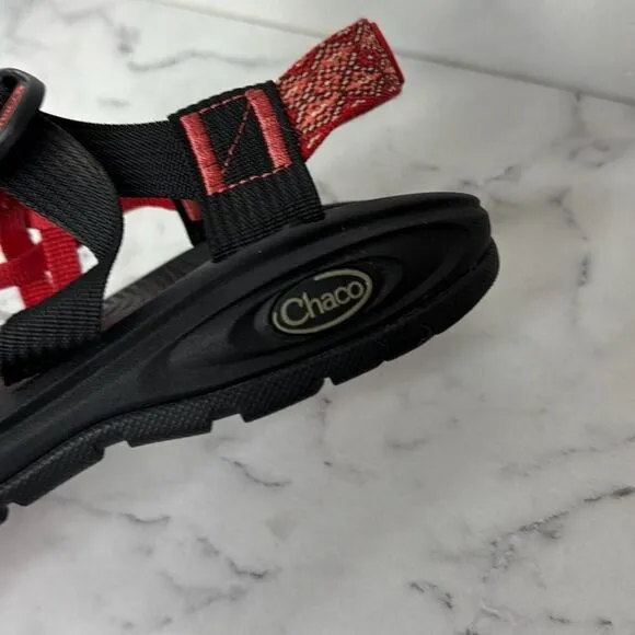 Chaco ZX2 Strappy Sandals 7
