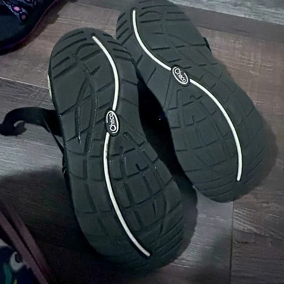 Chaco ZX3 Classic Scatter Black White Sport Sandals 7