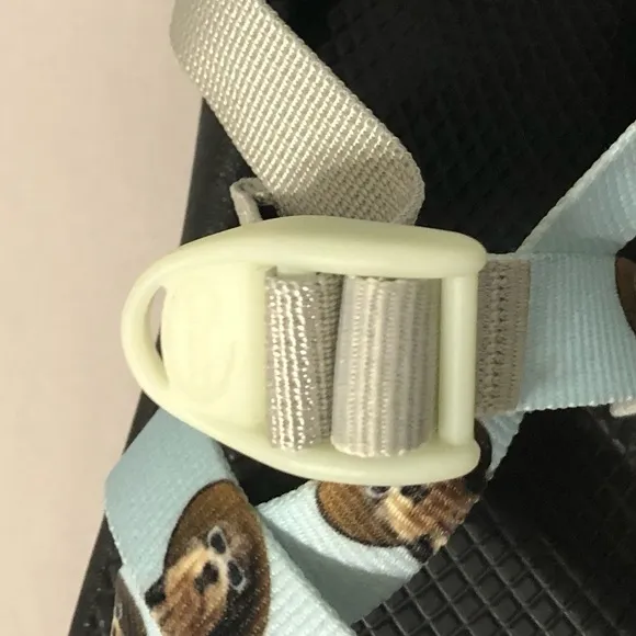 Chacos Custom Novelty Dog Print Z1 Classic Sandals Size 7