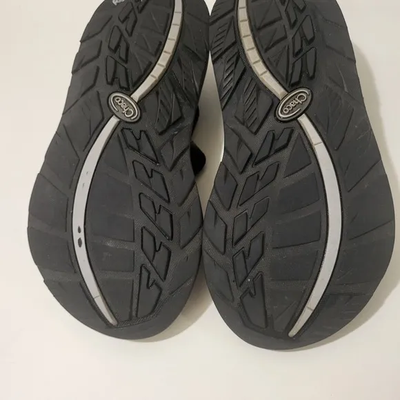Chaco's Men's Z1 Classic Split Gray Sport Sandals Size 9