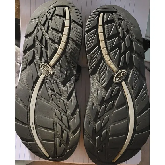 Chaco's Men's Z1 Classic Split Gray Sport Sandals Size 9