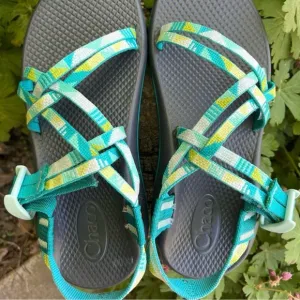 Chacos ZX/1 Cloud Classic Youth Walking / Hiking Sandals - Size Youth 5