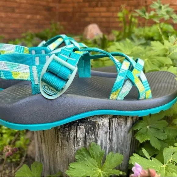 Chacos ZX/1 Cloud Classic Youth Walking / Hiking Sandals - Size Youth 5