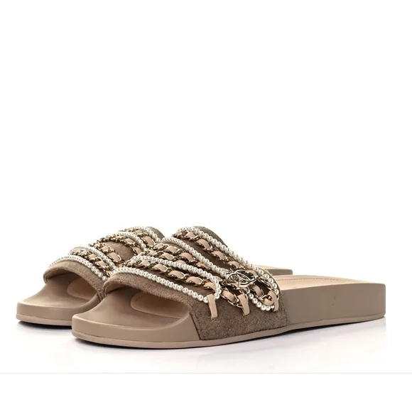 CHANEL Beige and Gold Sandals