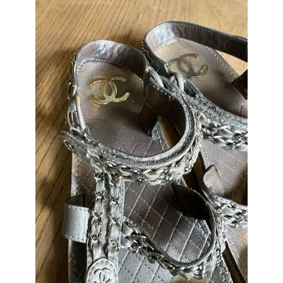 CHANEL Sandals IT 40 US 10 Silver Leather Flat Chain Coco Mark Sport 2002 Logo