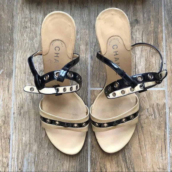 CHANEL Sandals