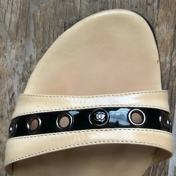 CHANEL Sandals