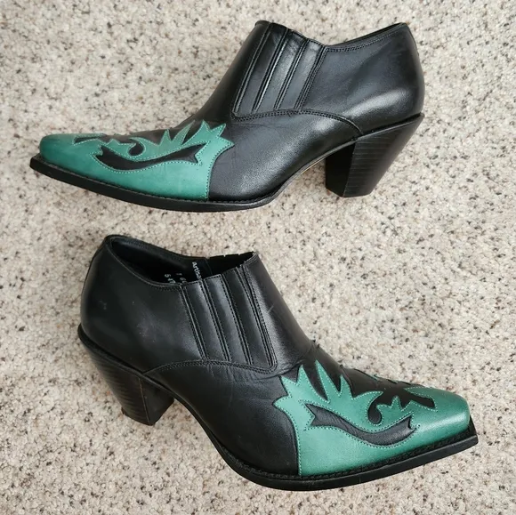 Charlie 1 Horse Black &amp; Teal Ankle Boots