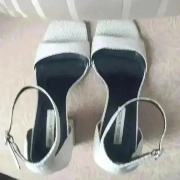 𝅺CHELSEA &amp; Violet  Women's Sandals