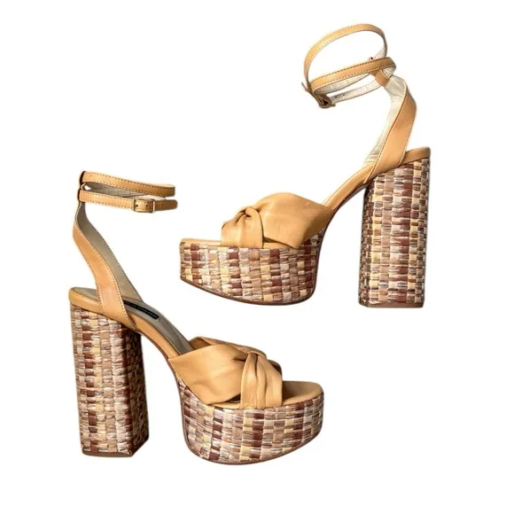 Chelsea Paris Zasa Raffia Leather Ankle-Strap Platform Sandals Sz 39 Beige