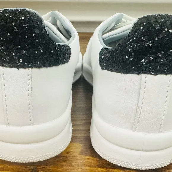 Chiara Ferragni Roger Sneakers in Alien white/green-Size IT36/US6 NIB