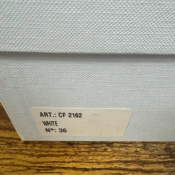 Chiara Ferragni Roger Sneakers in Alien white/green-Size IT36/US6 NIB