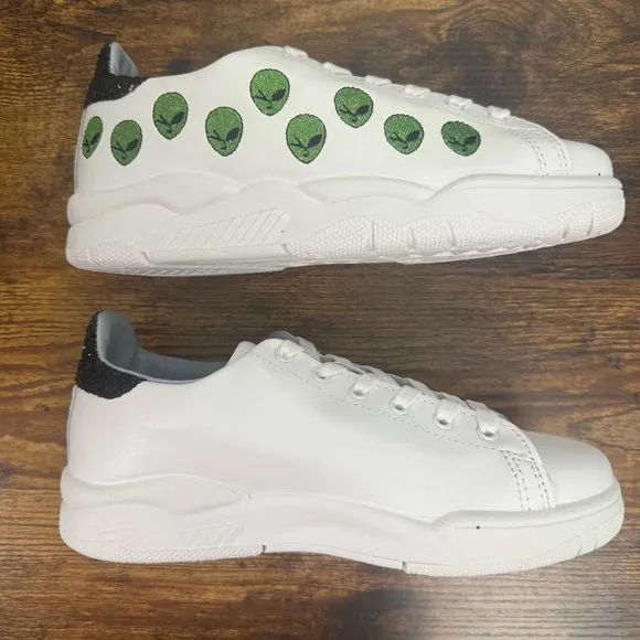 Chiara Ferragni Roger Sneakers in Alien white/green-Size IT36/US6 NIB
