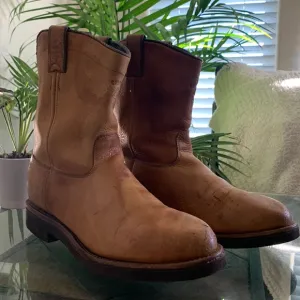 CHIPPEWA PULL ON BOOTS