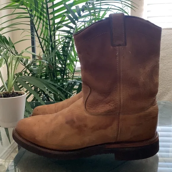 CHIPPEWA PULL ON BOOTS