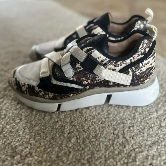 CHLOÉ Sonnie Lizard Embossed Leather Buckle Fashion Women Sneakers Size EU 41