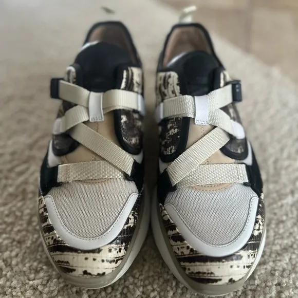 CHLOÉ Sonnie Lizard Embossed Leather Buckle Fashion Women Sneakers Size EU 41