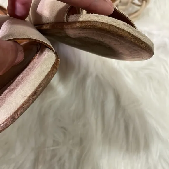Chloe Suede Lace Up Flat Gladiator Sandals EUC