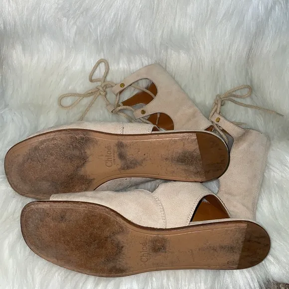 Chloe Suede Lace Up Flat Gladiator Sandals EUC