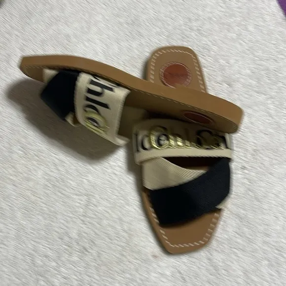 Chloe Woody Gold Embroidered Sandal Size 41 New