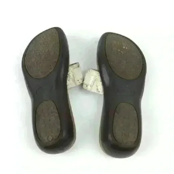Circa Joan David Luxe Sandals Sz 7.5 Cjmykos Flat