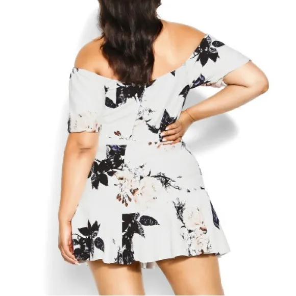 City Chic Aria Floral Dress in Cream, NWT, Size M/18