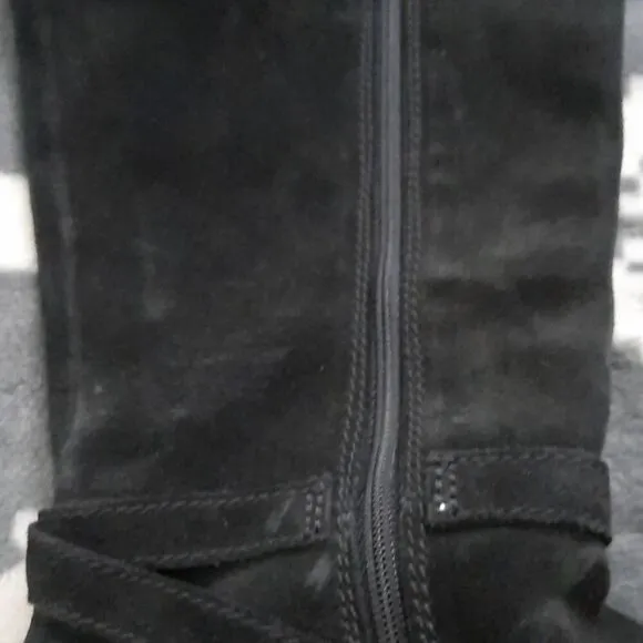 Clarkdale Clark's Black Suede Leather Side Zipper Knee High Riding Boots Size 7