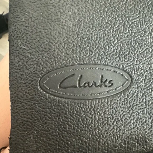 Clarks Black Chukka Boots Suede Ankle-High