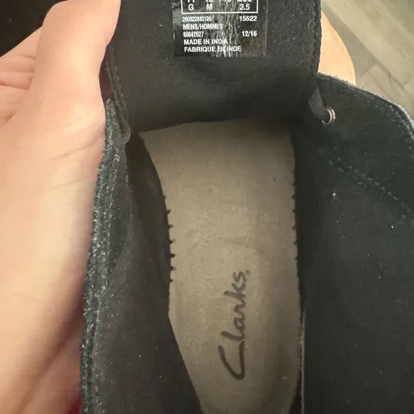 Clarks Black Chukka Boots Suede Ankle-High
