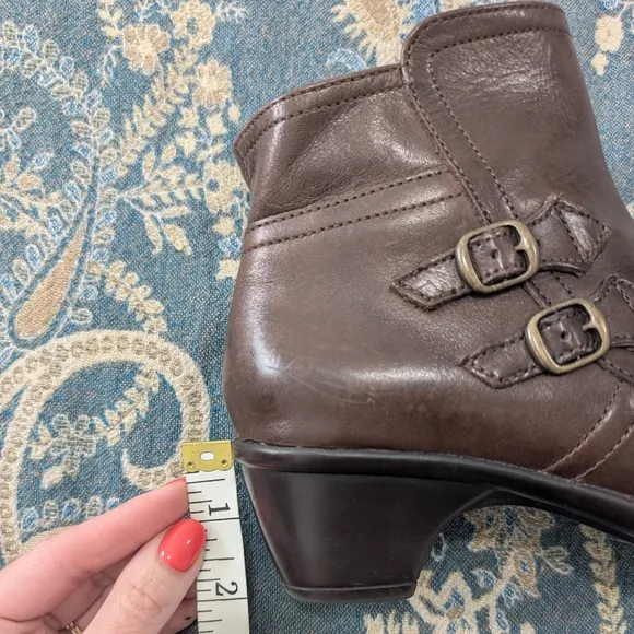 Clark’s Brown Leather Booties