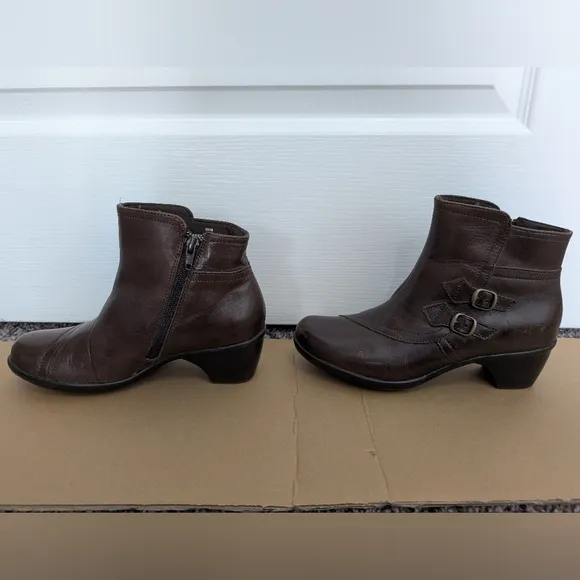 Clark’s Brown Leather Booties