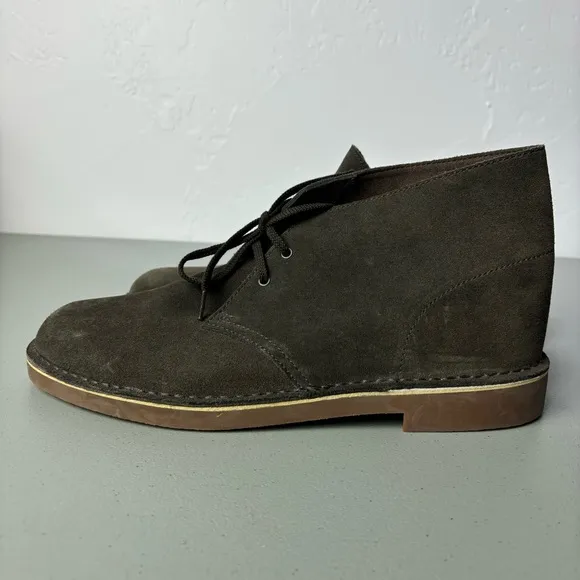 Clarks Chukka Boots Men 12 M Suede Leather Upper