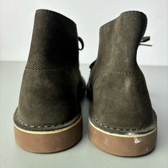 Clarks Chukka Boots Men 12 M Suede Leather Upper