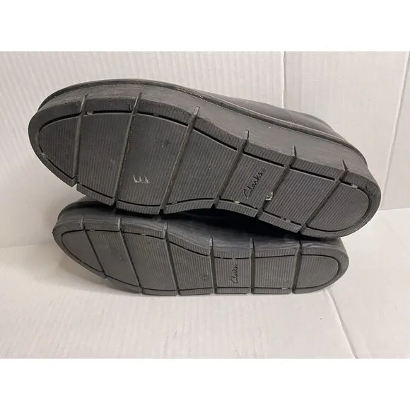 Clarks Collection Airabell Sky Slip On Loafers Women's Size 7 W Black Leather